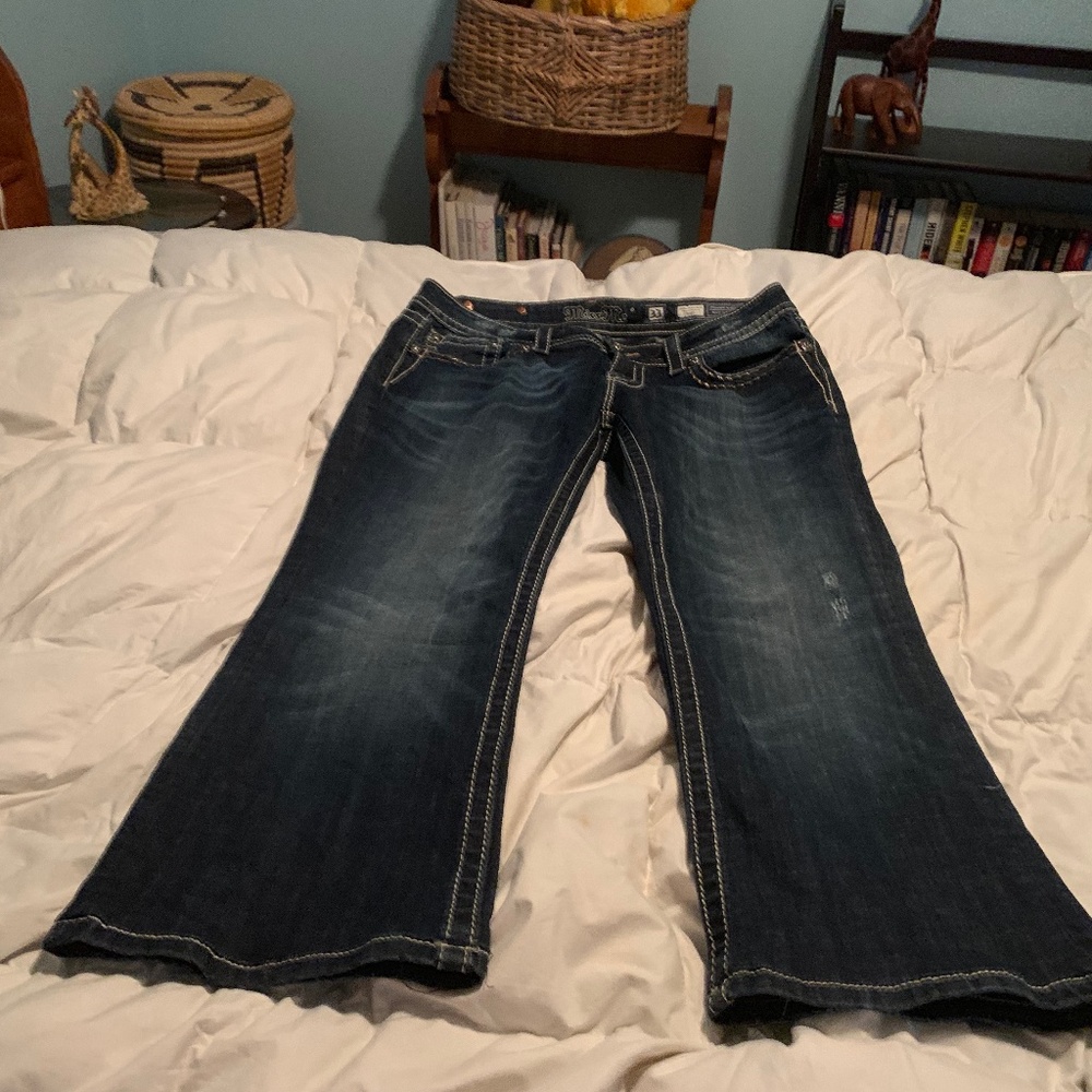 MISS ME Women's Signature Boot Jean Capris. 33x25